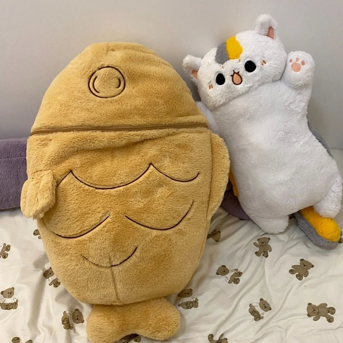 Taiyaki Cat Plushie – Soft Kawaii Stuffed Animal for Cat Lovers & Collectors