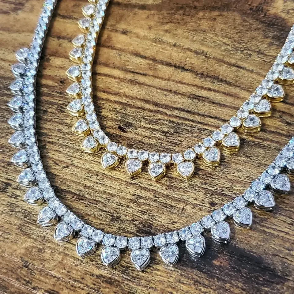 Celestial Radiance Gemstone Choker – Dainty Statement Necklace